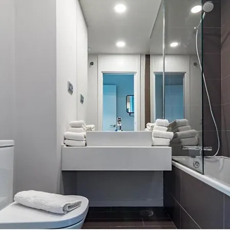 Apartman Deluxe In 3 Bedrooms Estepona